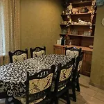 Bed & Breakfast затишний 