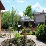 Bed & Breakfast затишний 