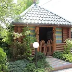затишний 