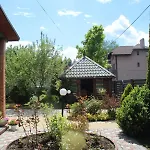 затишний 