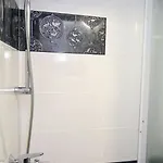 затишний 