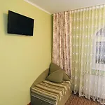 затишний 