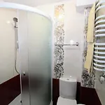 Bed & Breakfast затишний 
